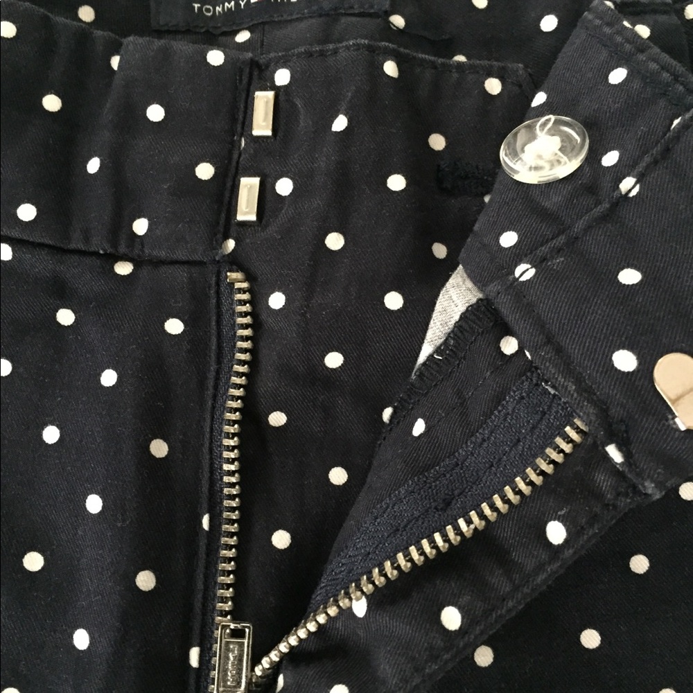 Tommy Hilfiger Women’s Polka Dot Shorts - Picture 3 of 4